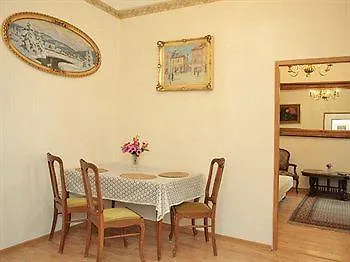 Florian Old Town Отель 3*