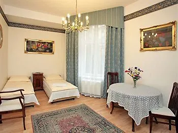 Florian Old Town Отель 3*